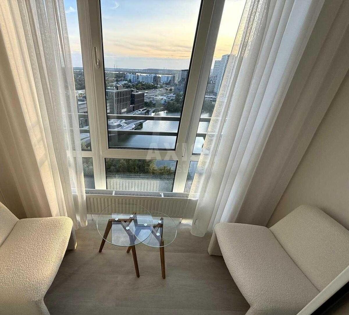 2k apartment nab. Dniprovs'ka 18628729