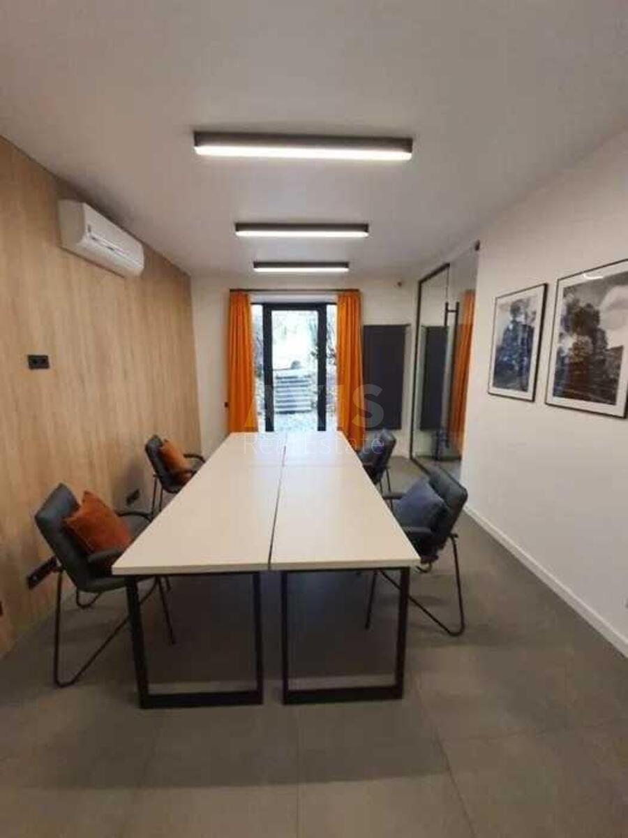 Office prov. Laboratornyj 22, 60m258710