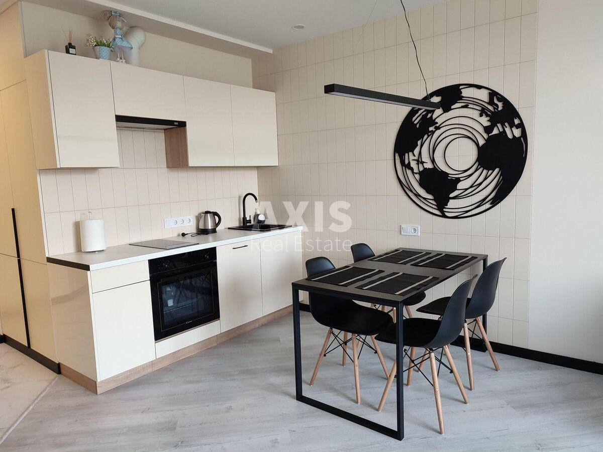 1k apartment vul. Glybochyc'ka 1 "К"