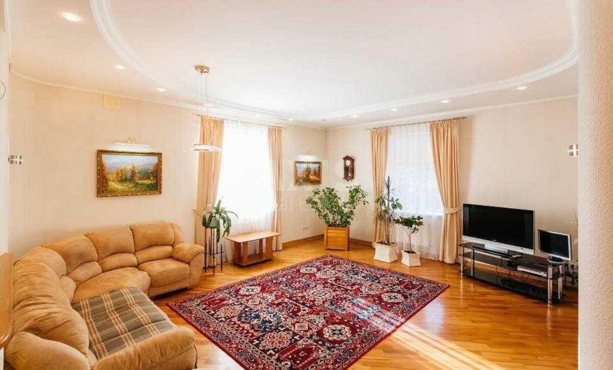 House vul. Patriotiv, 430m2, Kyiv city6037814
