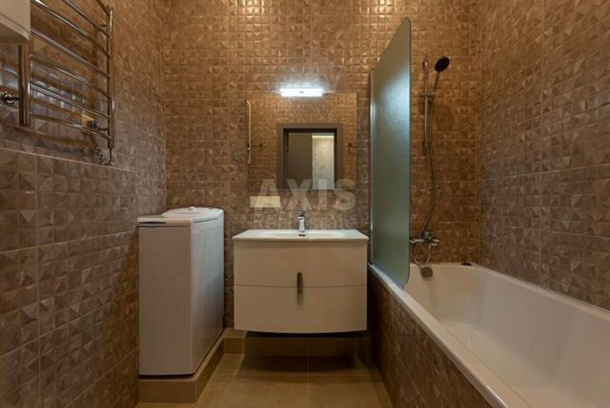 1k apartment pr-t Berestejskij 266379010