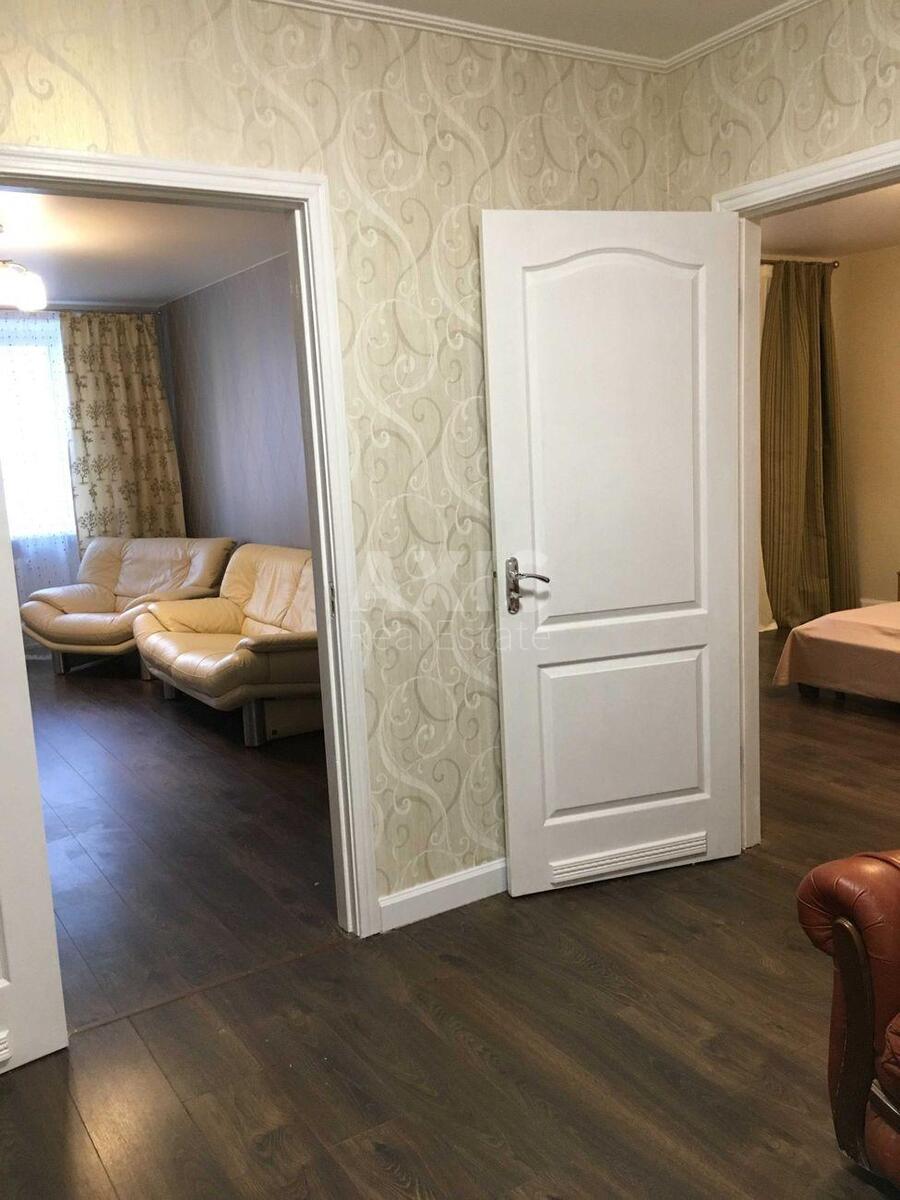 2к квартира ул. Драгомирова Михаила 212