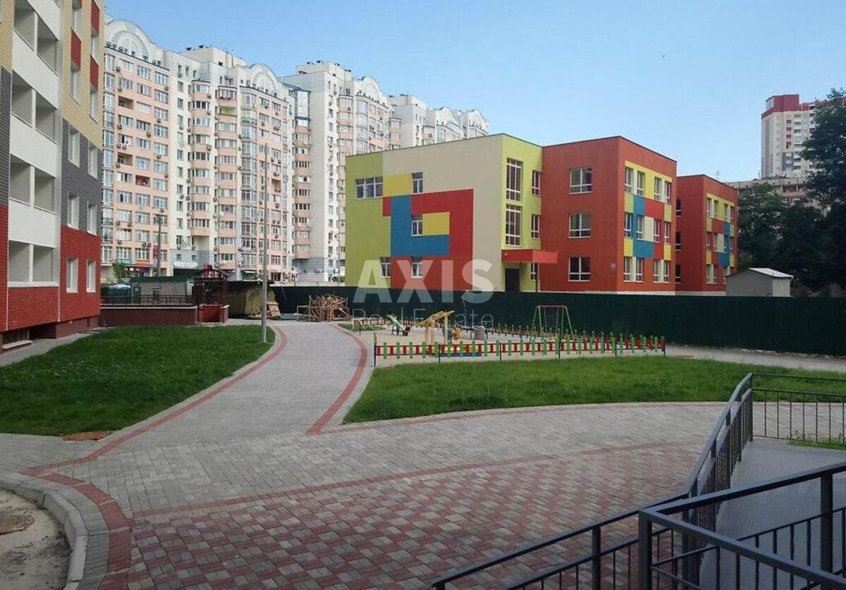 3к квартира вул. Мейтуса Композитора 4А