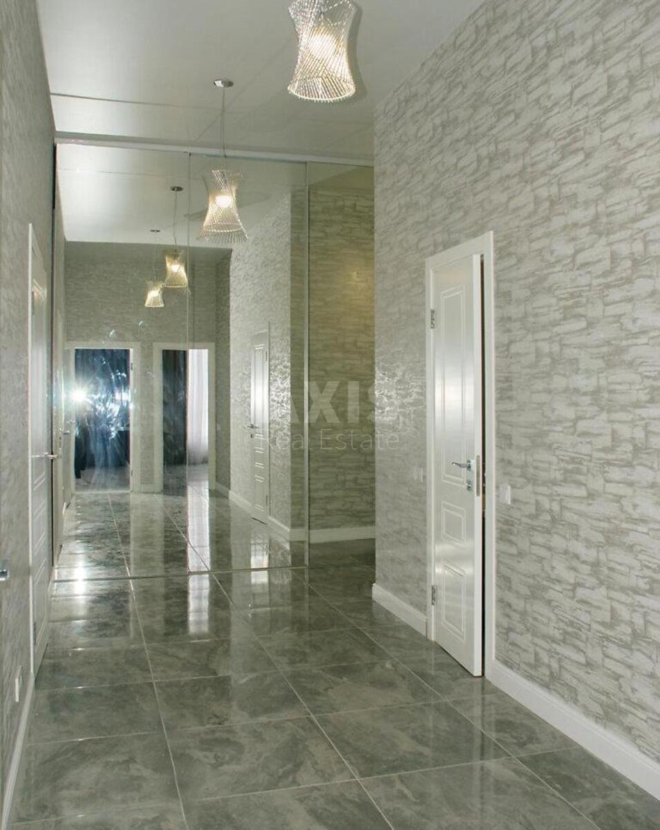 3k apartment vul. Universytets'ka 20В641087