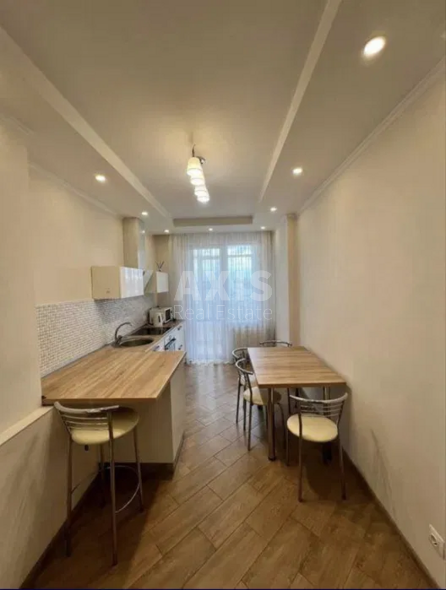 1k apartment vul. Kondratjuka Jurija 1402110