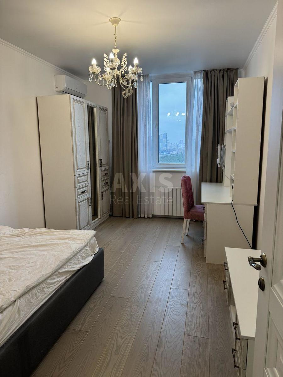 2k apartment vul. Svitla 3Д4