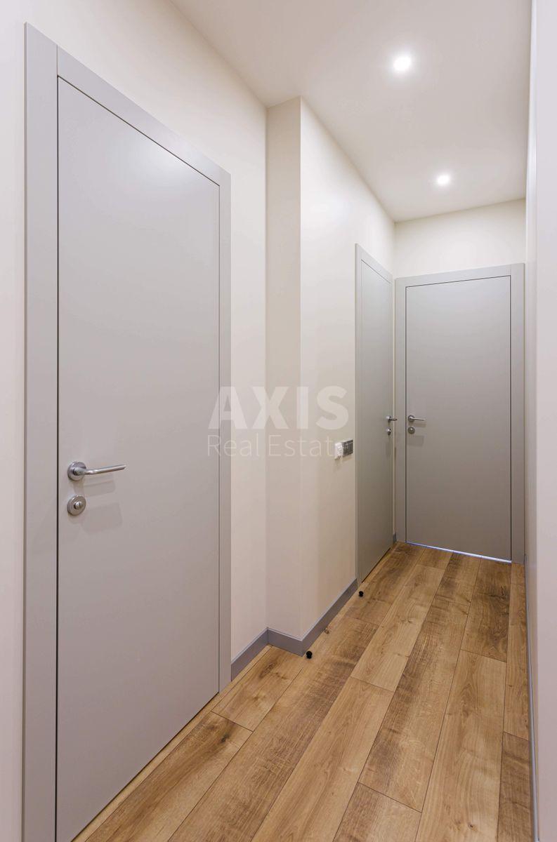 4k apartment pr-t Peremogy 6713