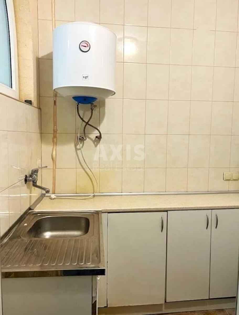 Office vul. Bogomol'cja Akademika 7/14, 52m2525144