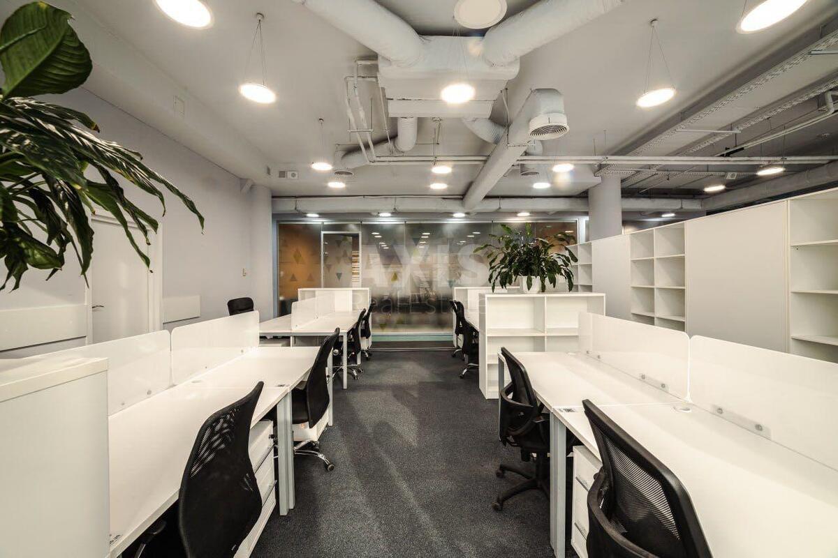 Office vul. Gajdara 58/10, 555m2570541