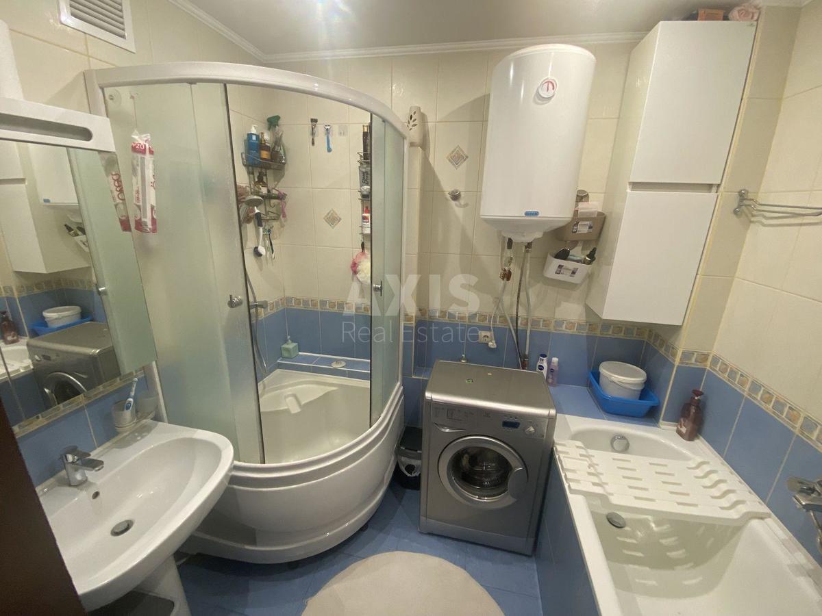 3k apartment vul. Myloslavs'ka 31В9