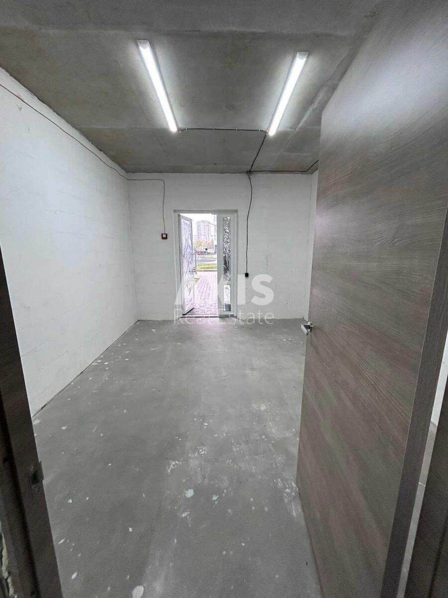 Trade object vul. Revuc'kogo 40В, 71m2528555