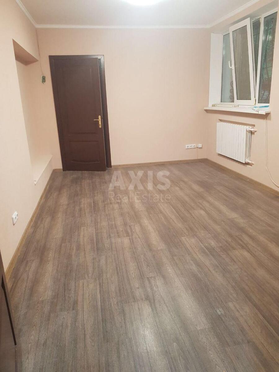 Объект торговли ул. Василия Тютюнника 5, 100м22