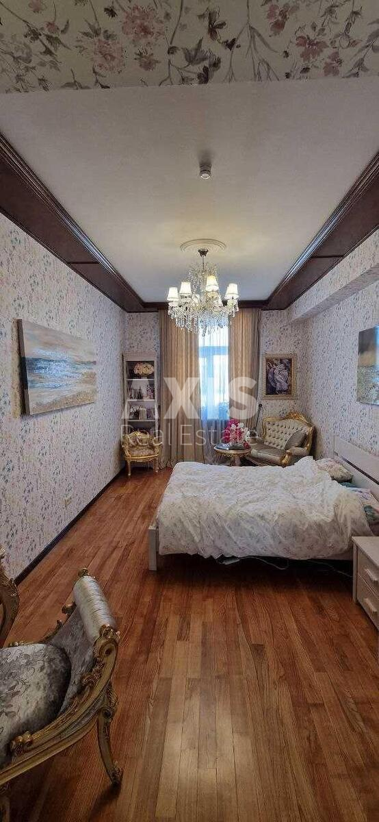 3k apartment vul. Pushkins'ka 205