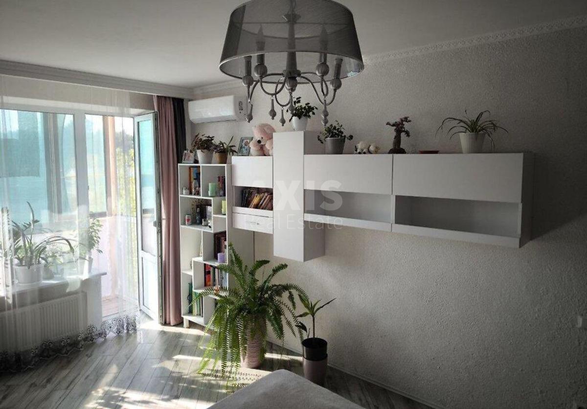 2к квартира ул. Радистов 302