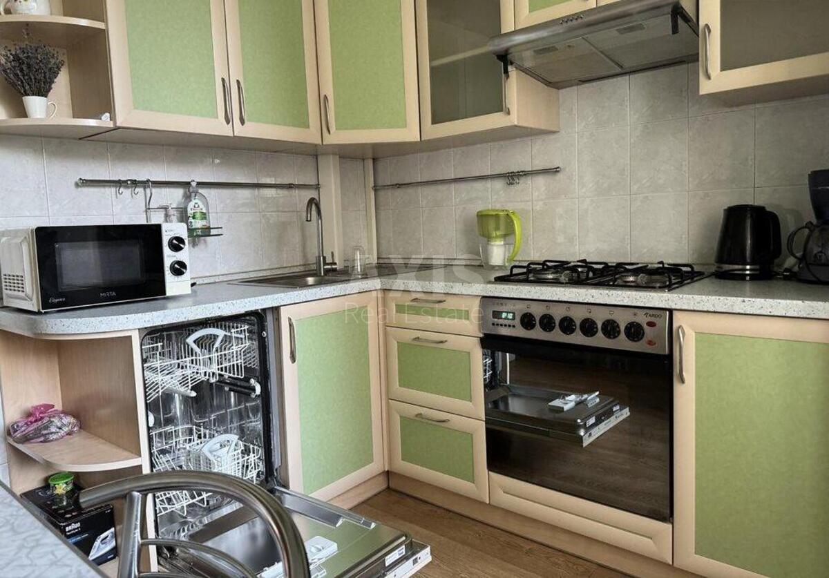 2к квартира ул. Саксаганского 8556727