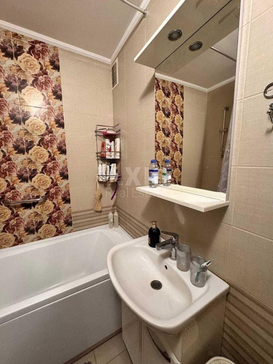 4k apartment vul. Zabolotnogo Akademika 1105682312