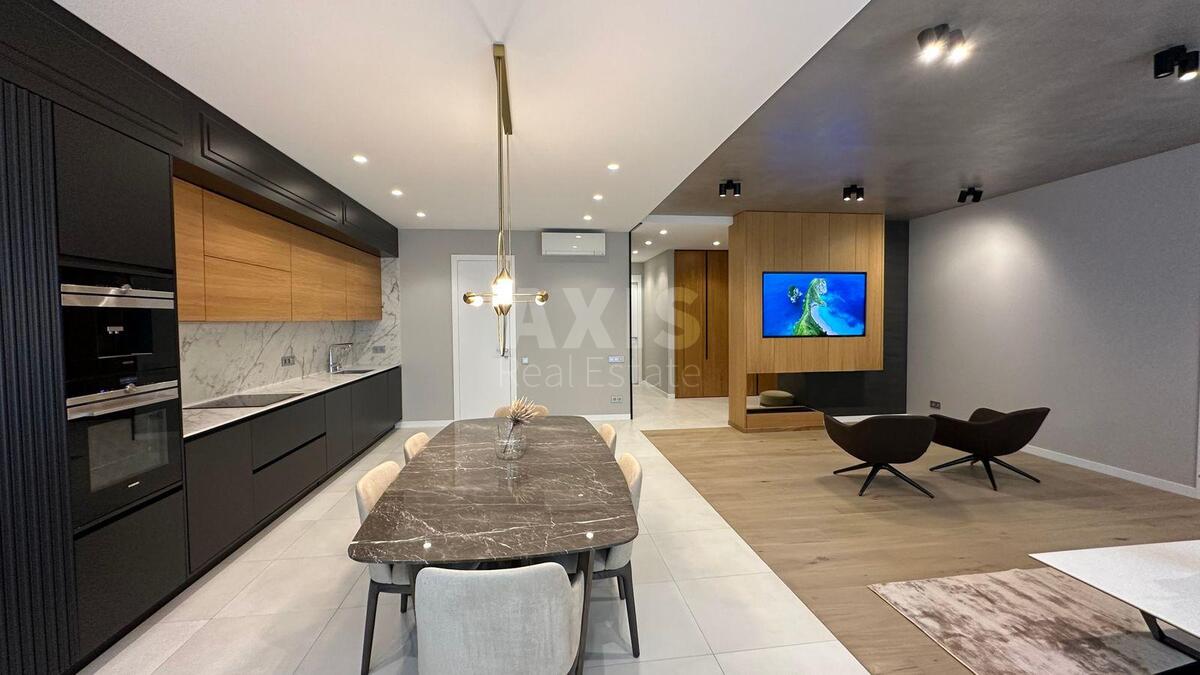 4k apartment vul. Saperne Pole 33