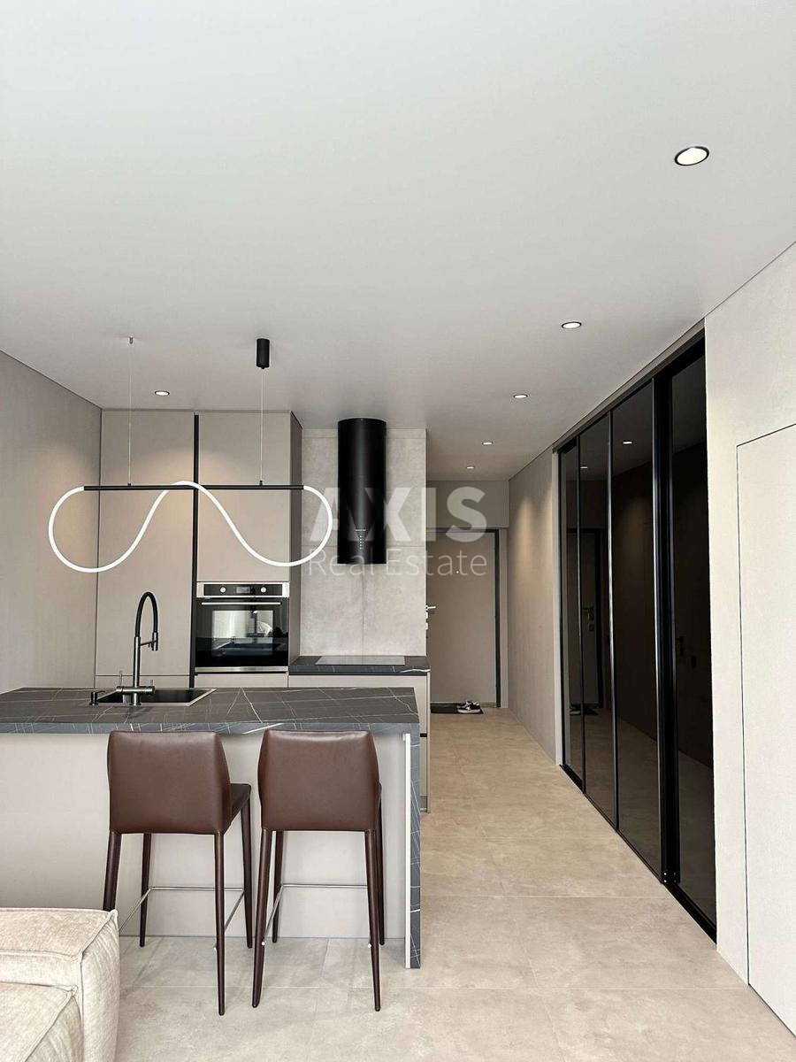 1k apartment vul. Degtjarivs'ka 17