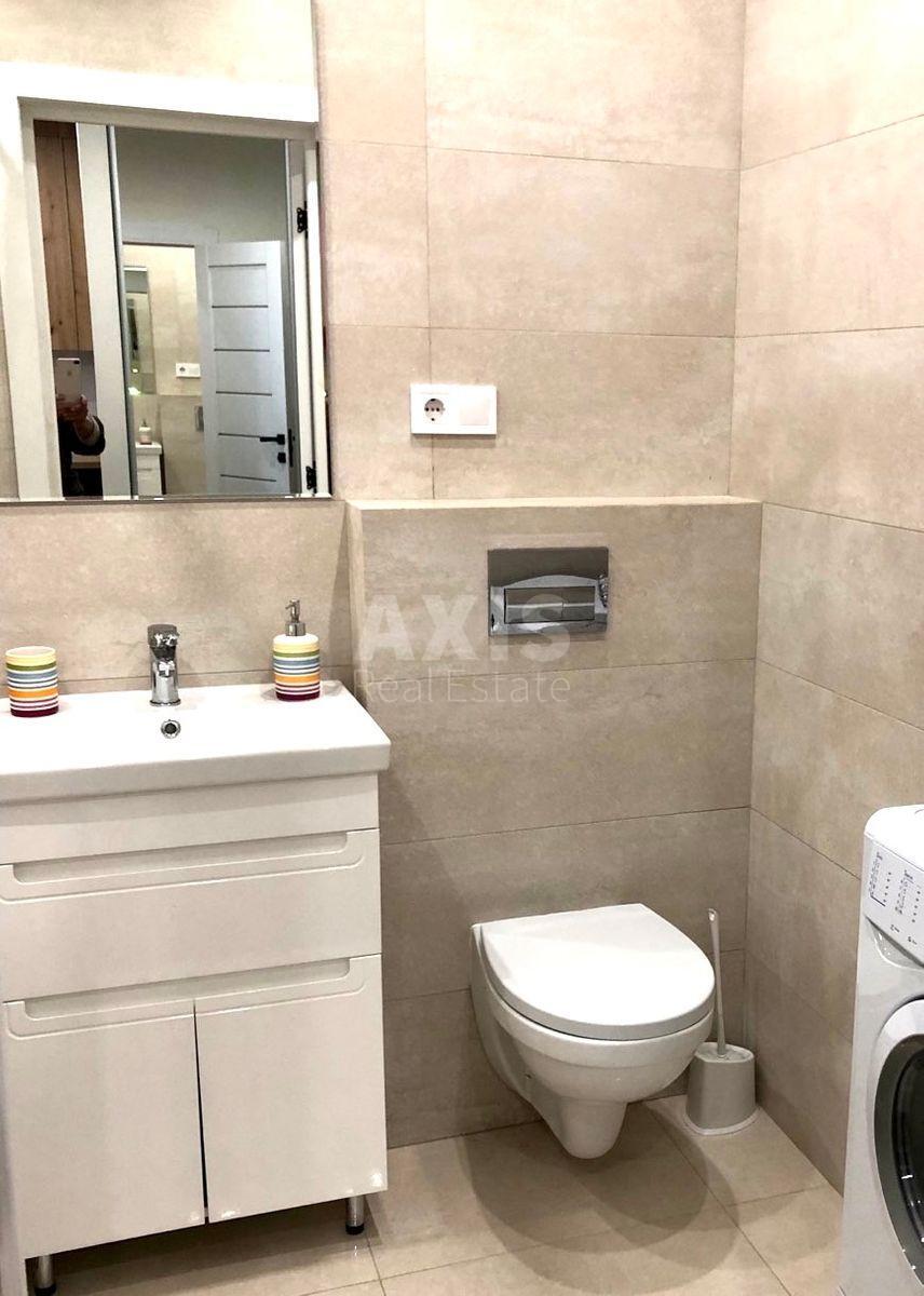 1k apartment vul. Sverstjuka Jevgena 4571899