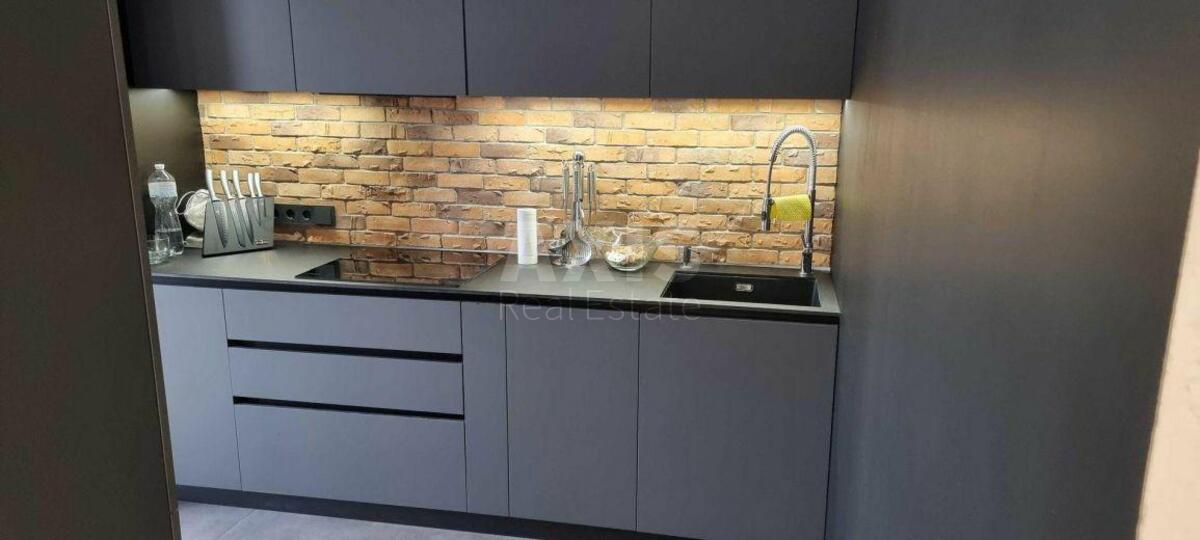 1k apartment vul. Rybalka Marshala 5Б0
