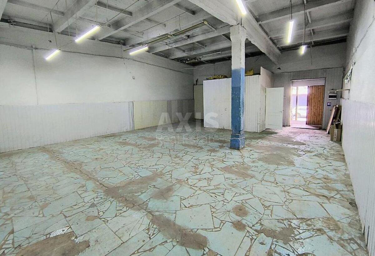 Service object vul. Ushyns'kogo 40, 100m23
