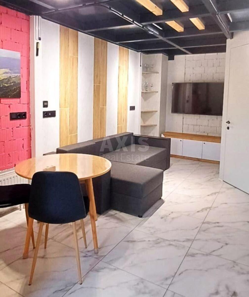 Office vul. Bul'varno-Kudrjavs'ka 17, 47m23