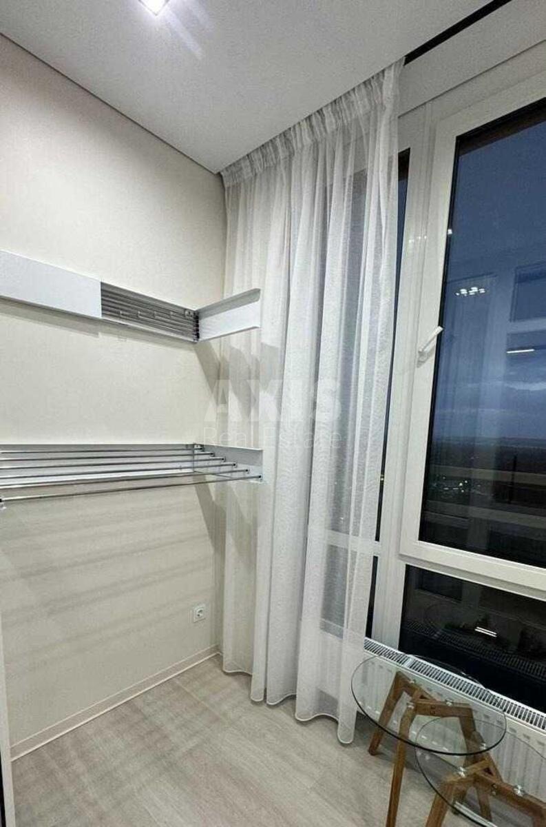 2k apartment nab. Dniprovs'ka 186287210