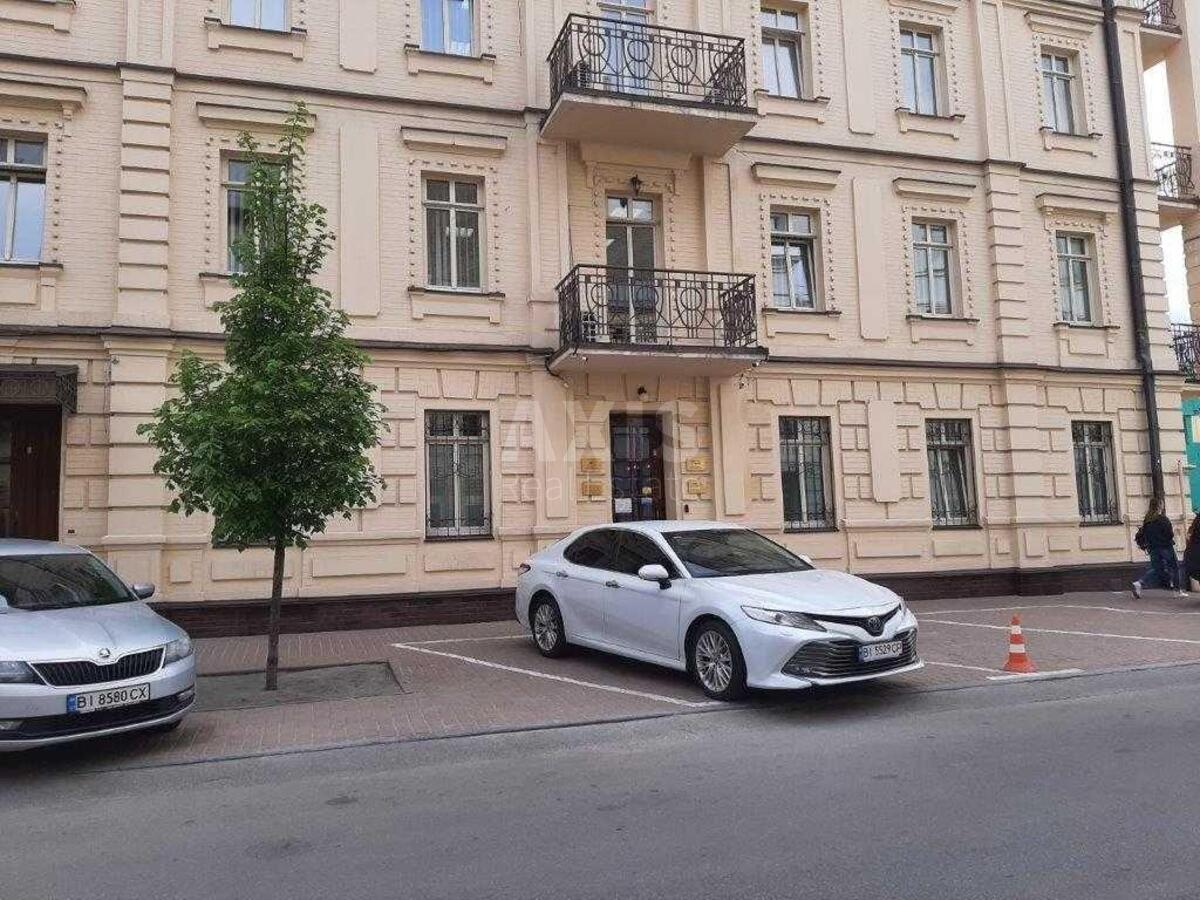 Office vul. Volos'ka 11А, 962m263000