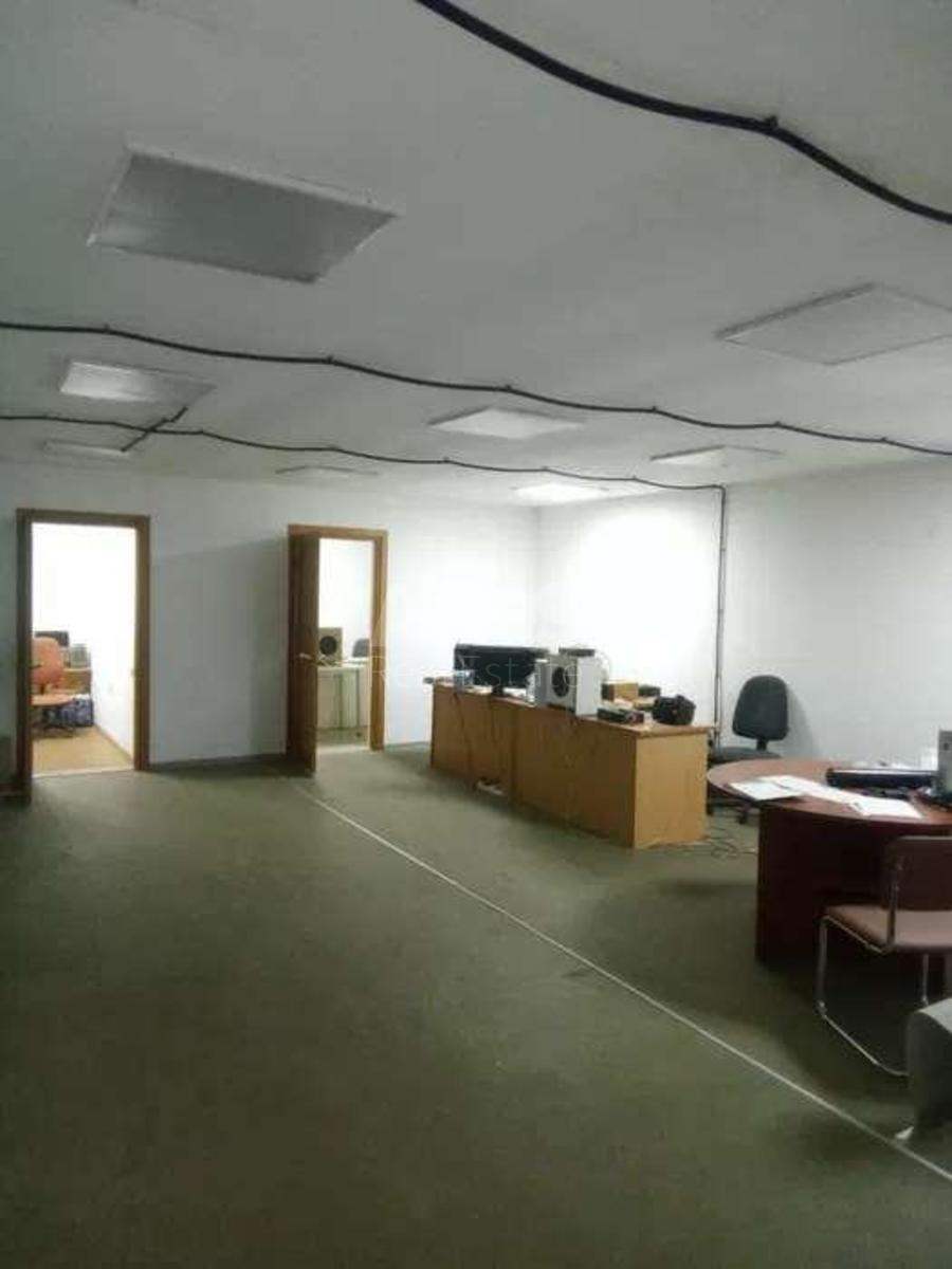 Office vul. Okipnoi' Rai'sy 4А, 120m2