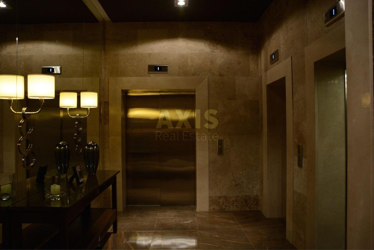 4k apartment vul. Strutyns'kogo Sergija 2591803