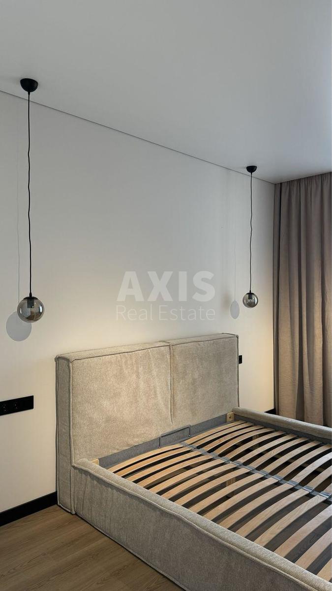 2k apartment nab. Dniprovs'ka 152