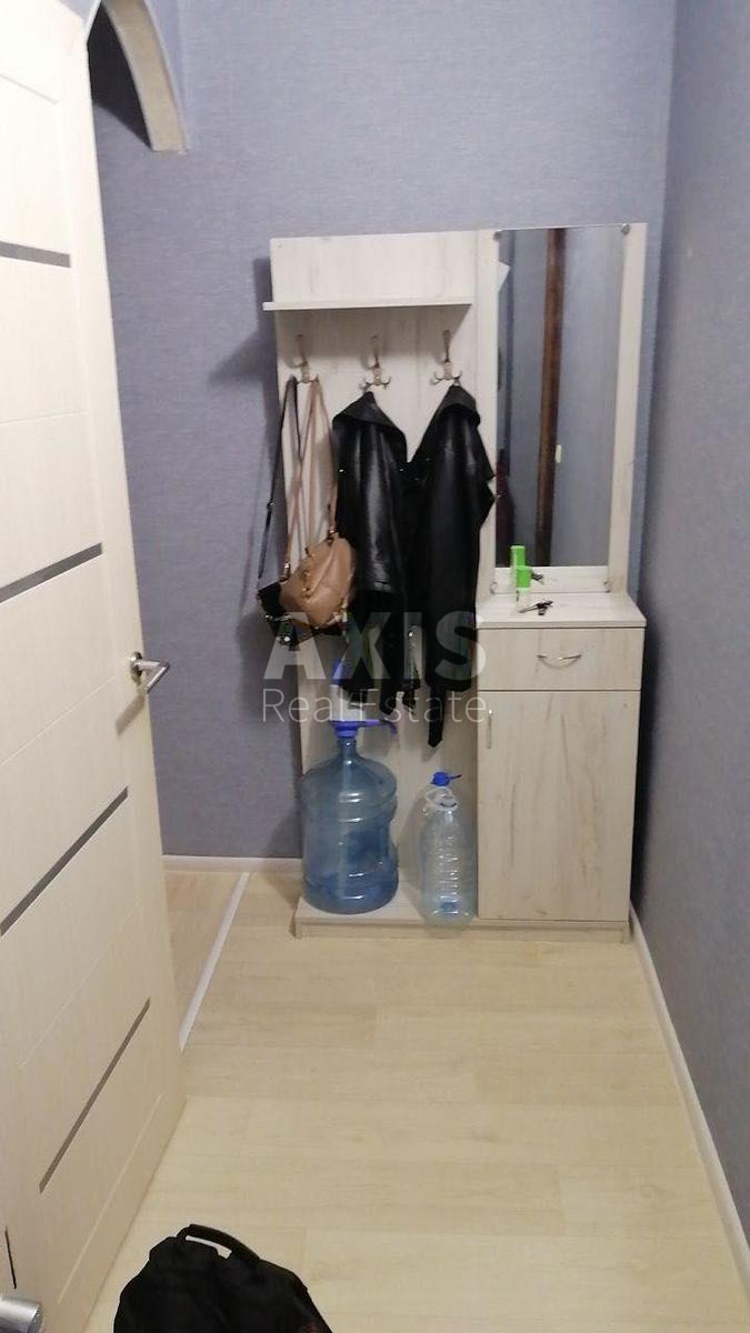 1k apartment vul. Vasylenka Mykoly 13А6