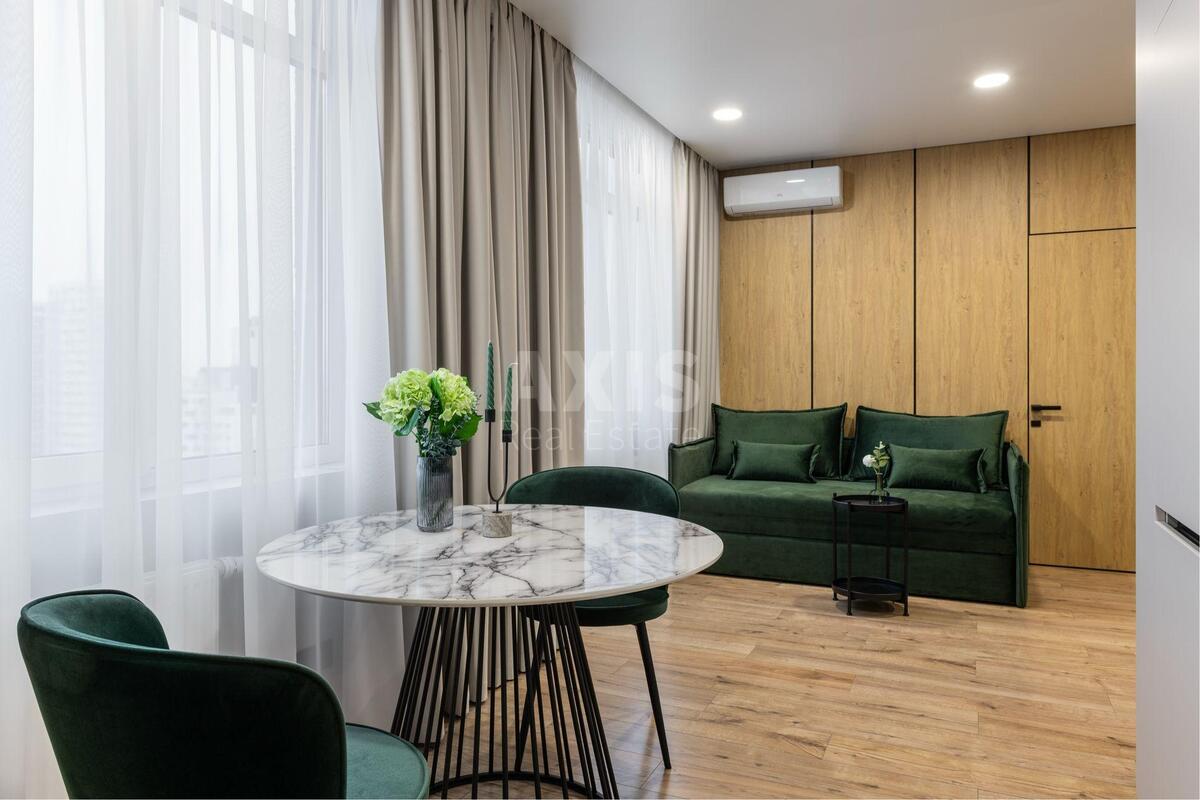 3k apartment vul. Brativ Chybinyeyevykh 8637300
