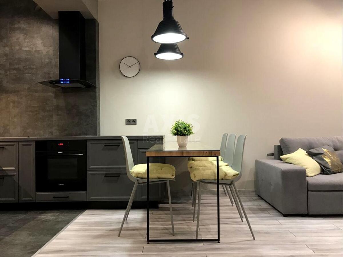 2k apartment vul. Gogolivs'ka 14