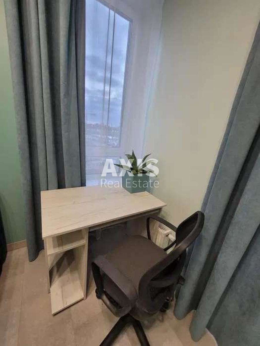 2k apartment vul. Saljutna Два B251294
