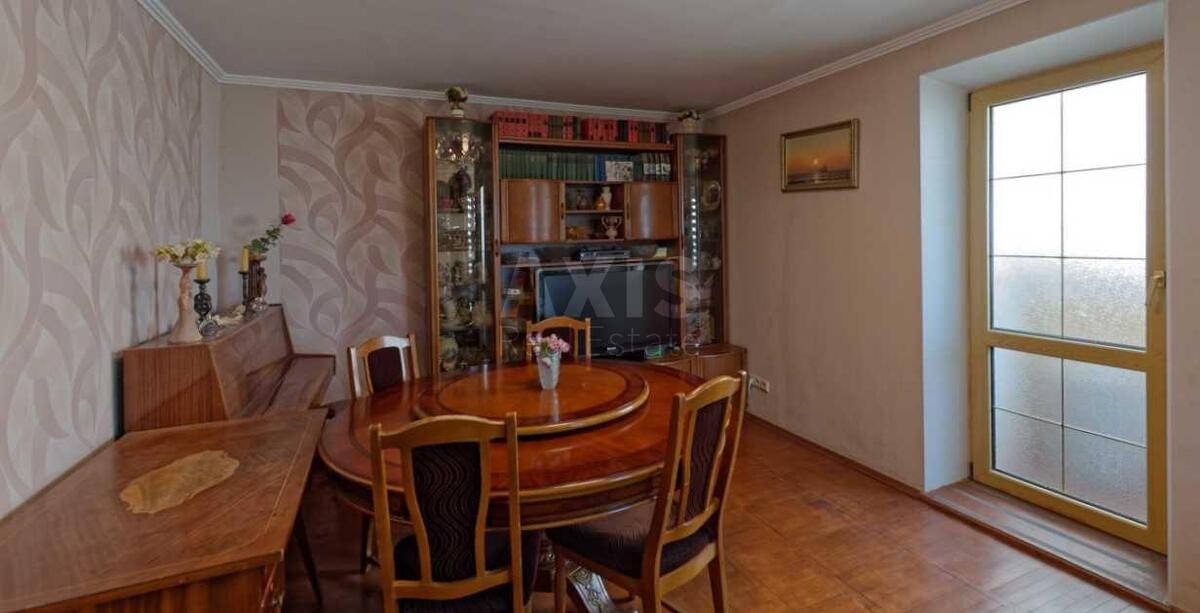 5k apartment pr-t Peremogy 89А1