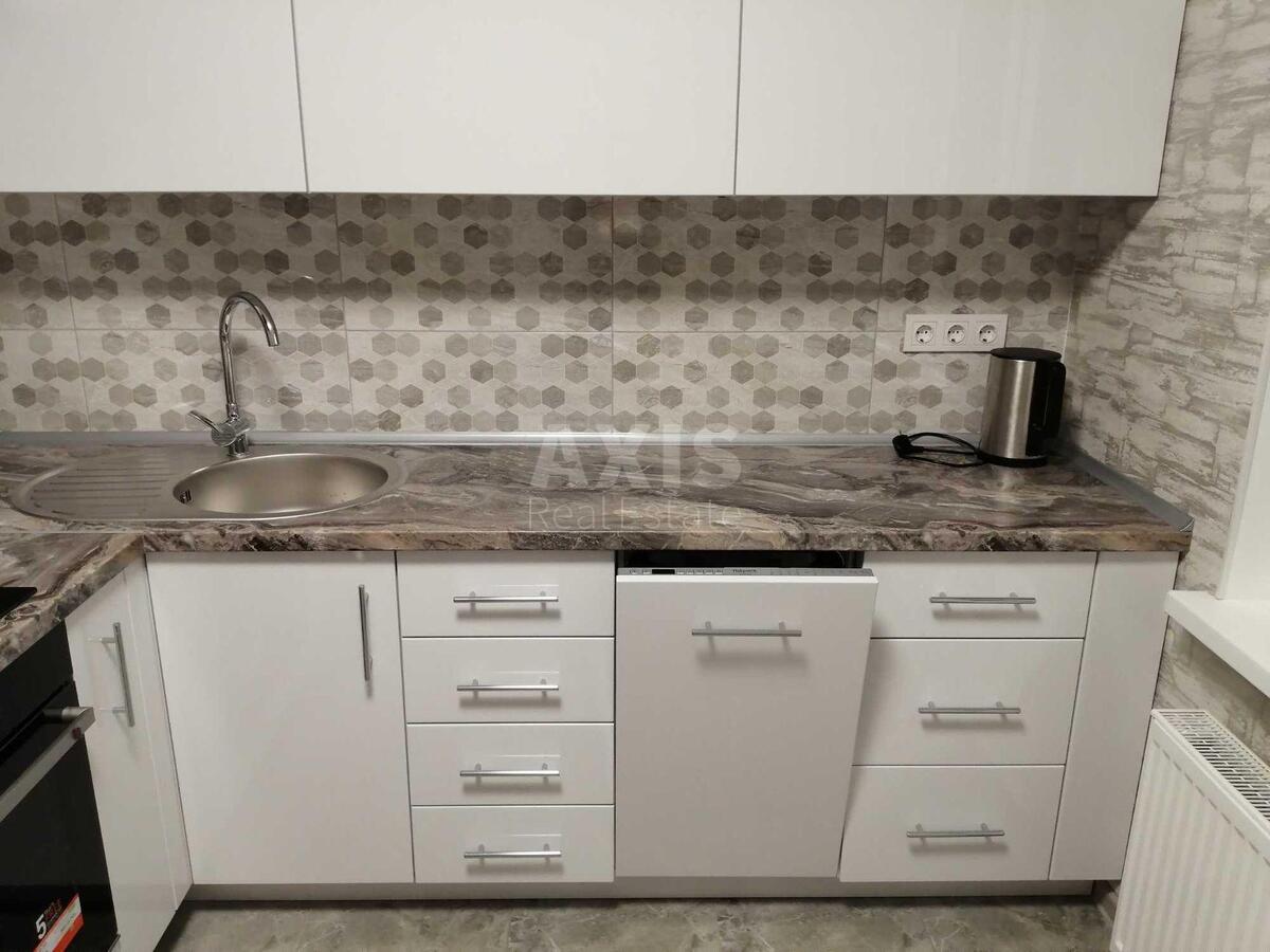 1k apartment vul. Motorna 11640611