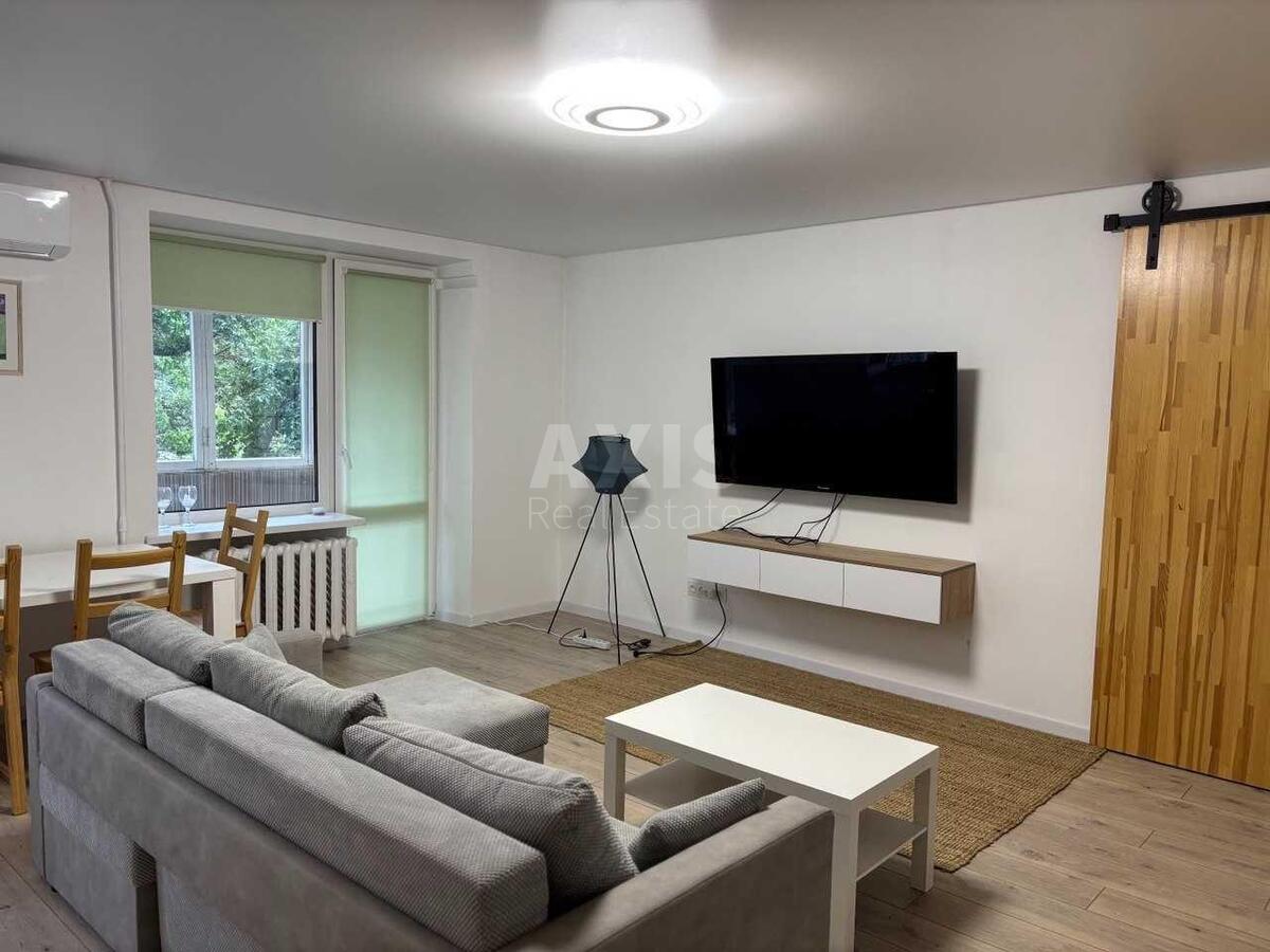 3k apartment prov. Mykil's'kyj 17601172