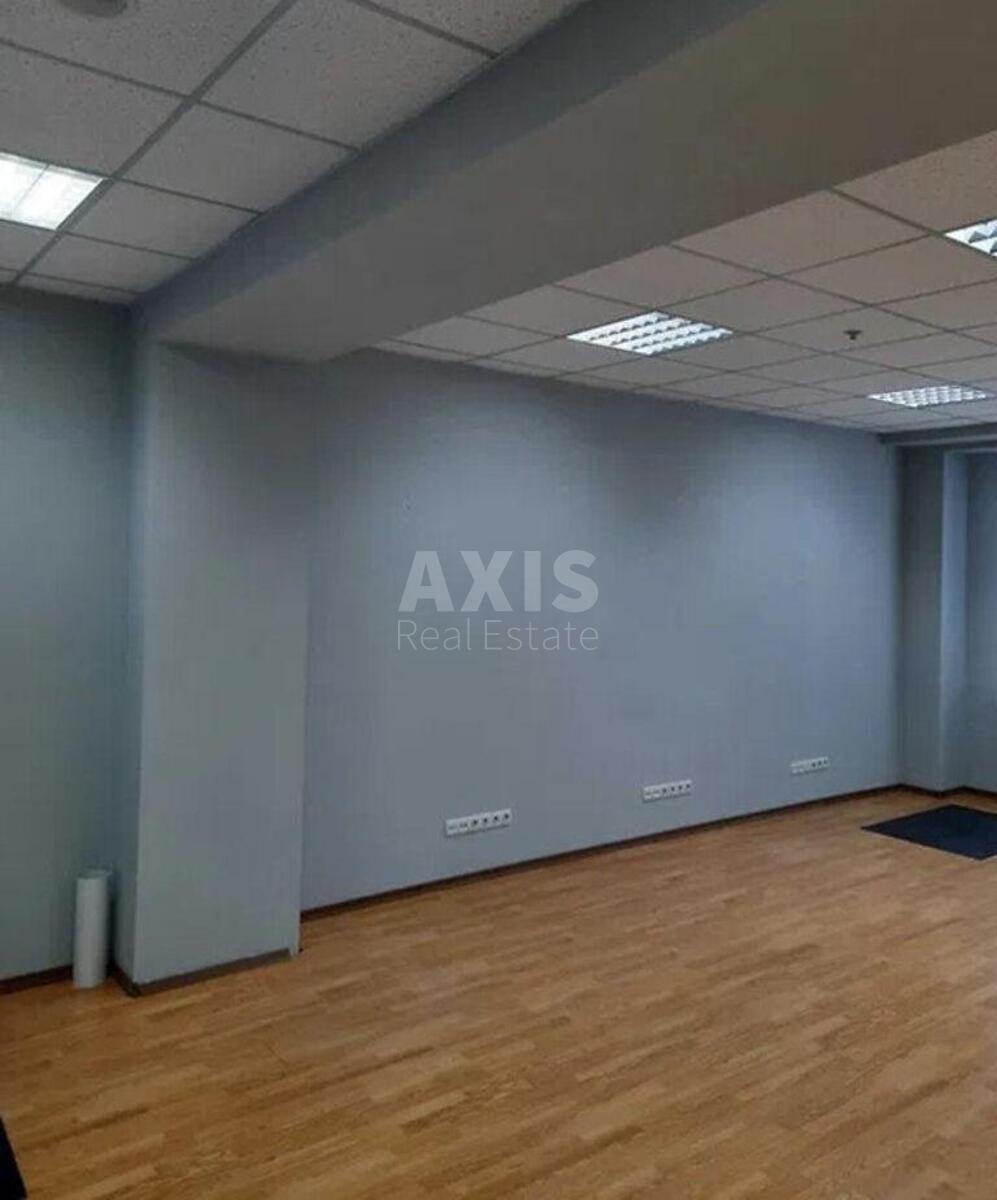 Office vul. Antonovycha 172, 48m21