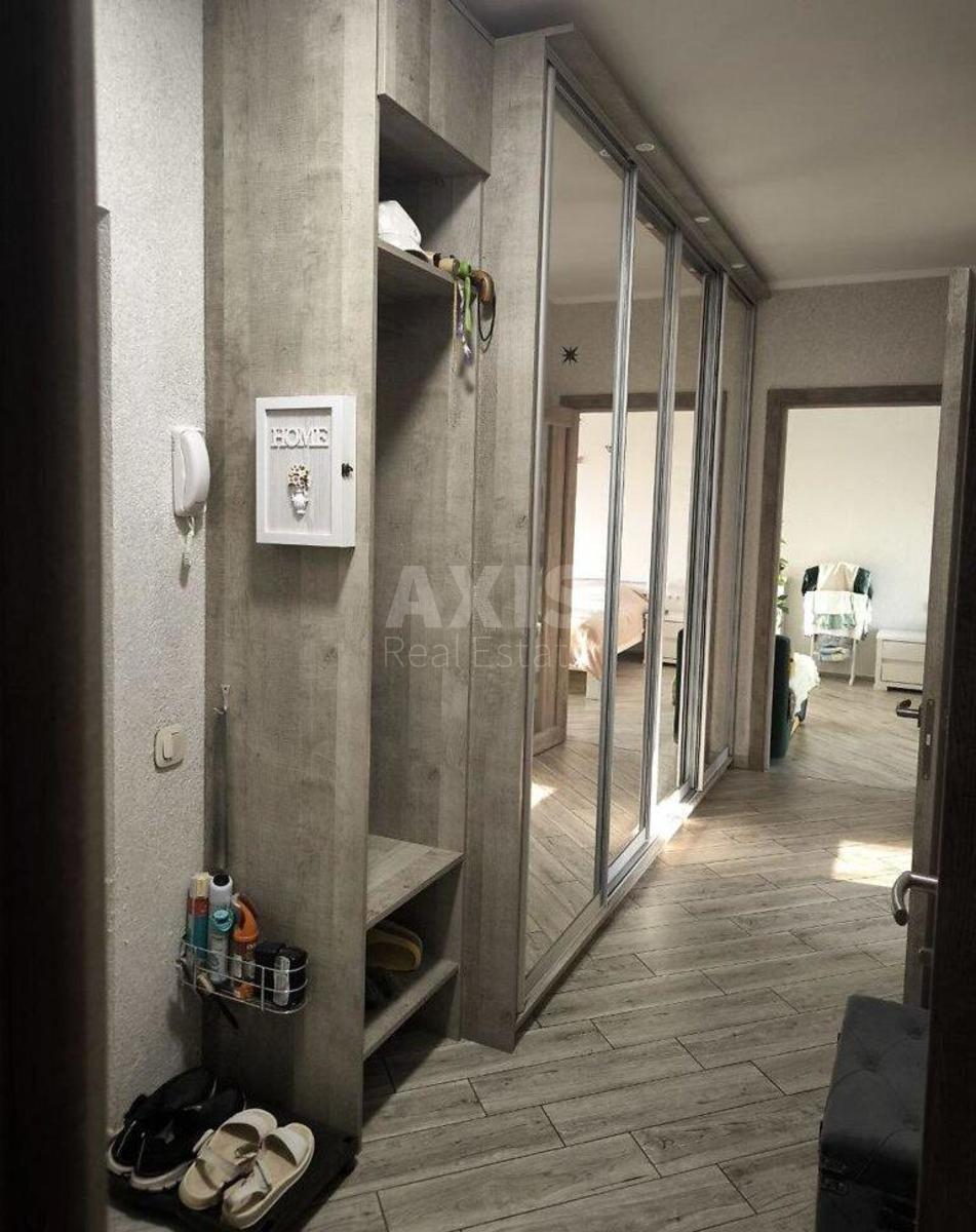 2к квартира ул. Радистов 303