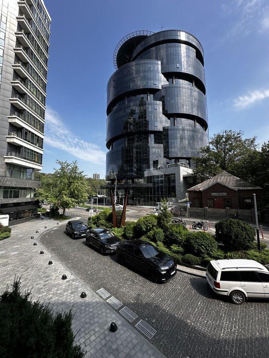 Office vul. Buslivs'ka 2, 726m2608750