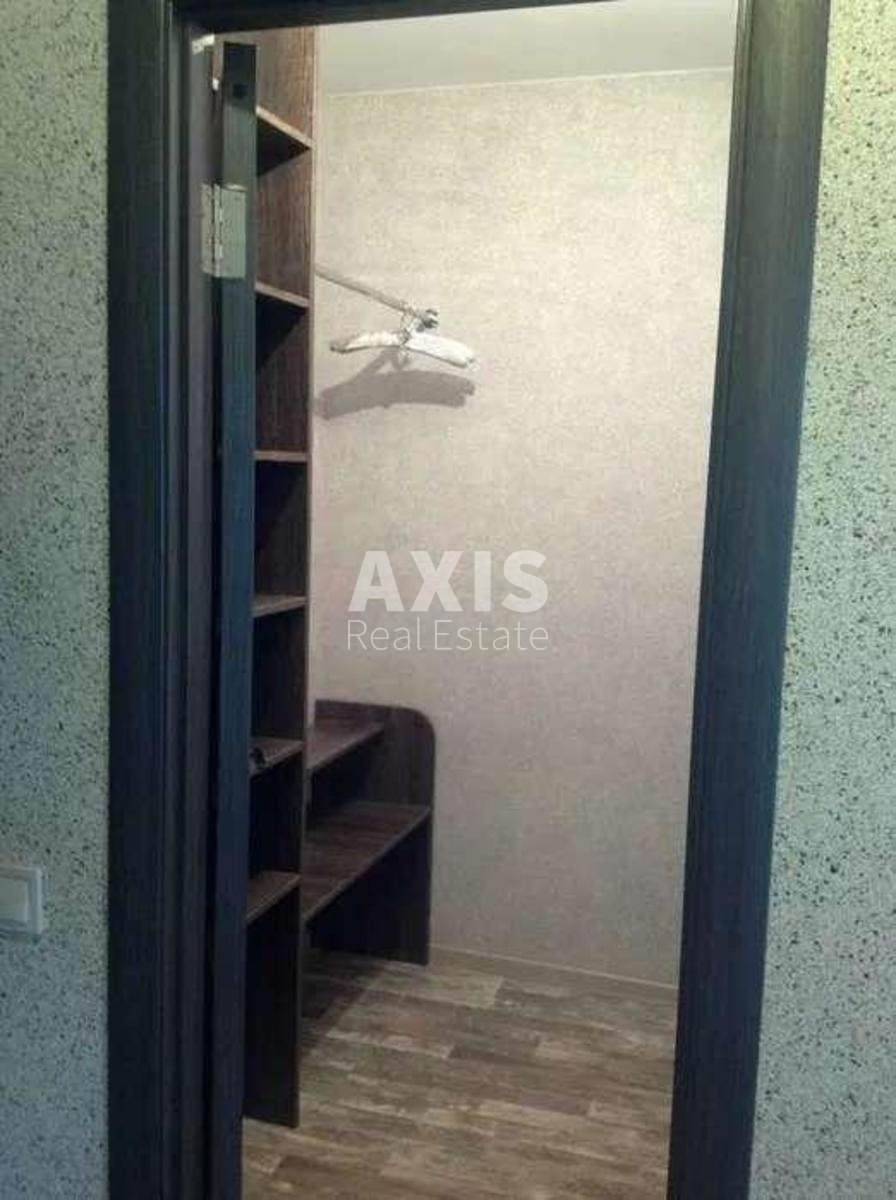 1k apartment vul. Malevycha Kazymyra 89276321