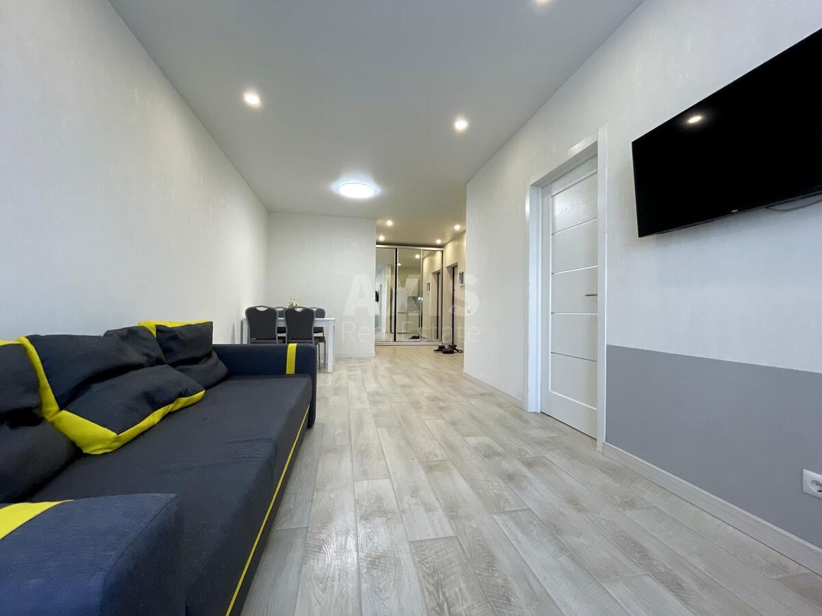 2k apartment vul. Zarichna 16610200