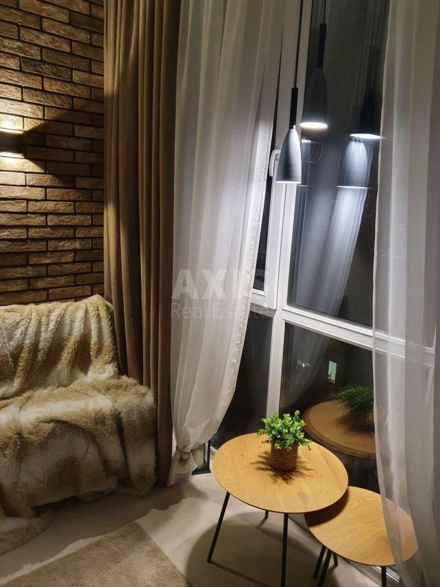 1k apartment vul. Bul'varno-Kudrjavs'ka 15А3