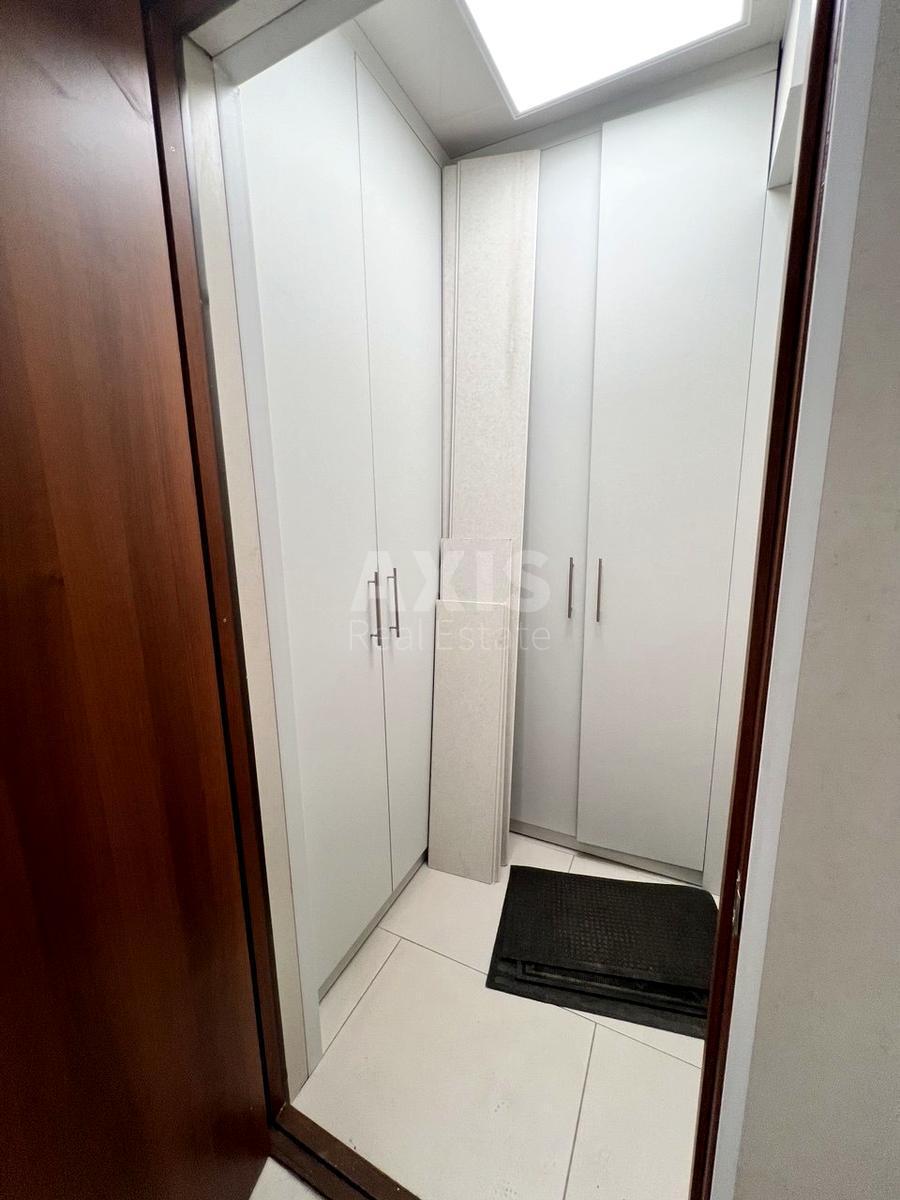 Office vul. Kyrylivs'ka 116А, 60m2611975