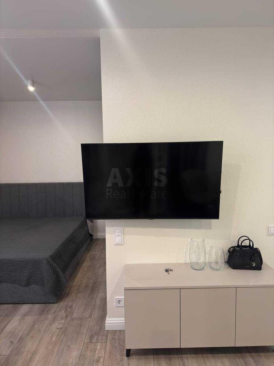 1k apartment vul. Grechka Marshala 10Б625973