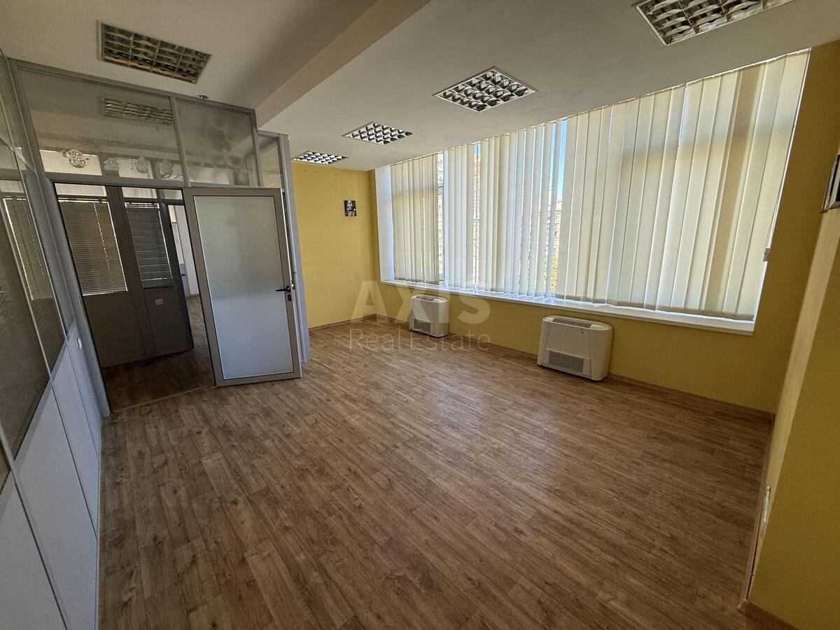 Office vul. Antonovycha 172, 165m2625214