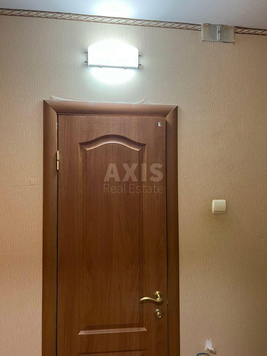 2k apartment vul. Myhajla Maksymovycha 9В7