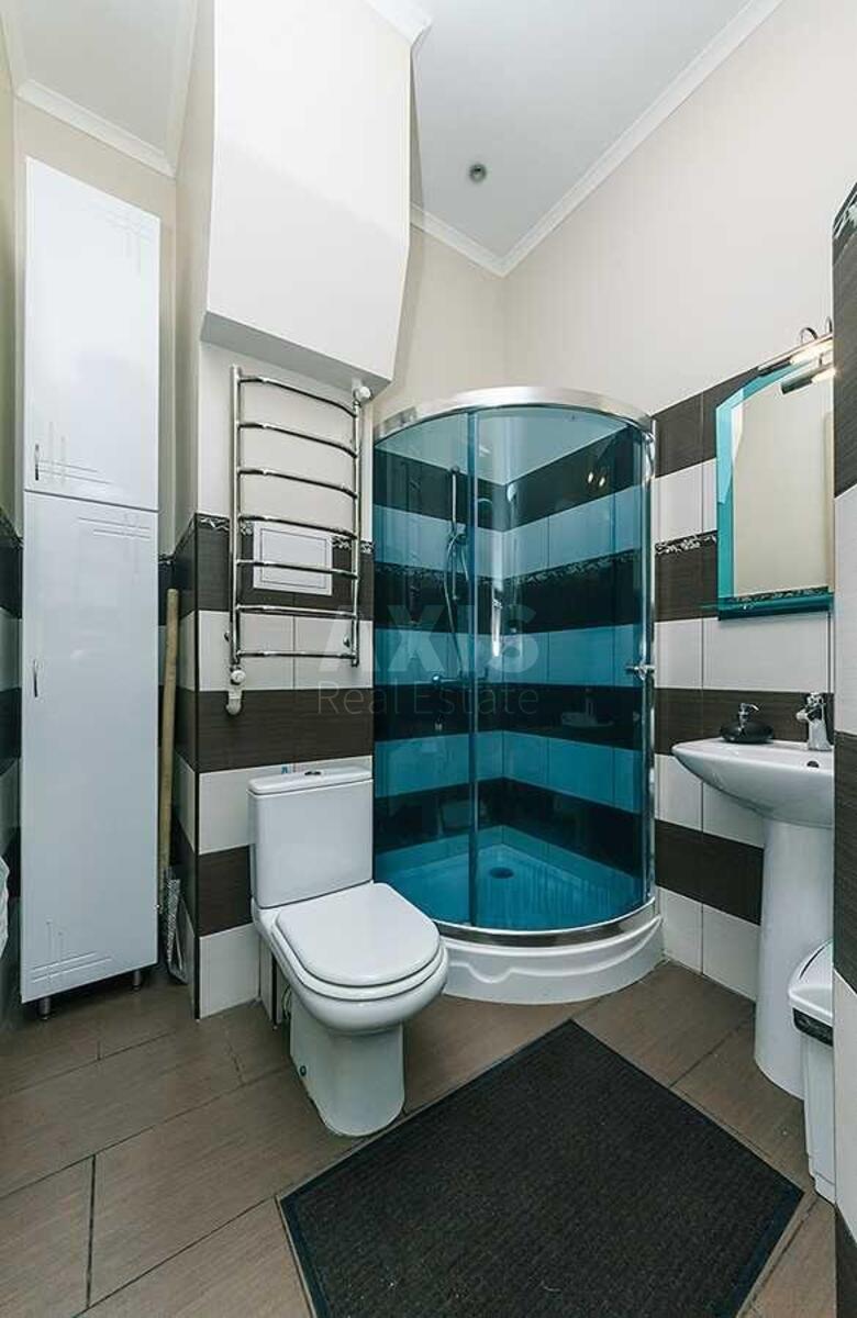 Офис ул. Левандовская 8/15, 120м25726710
