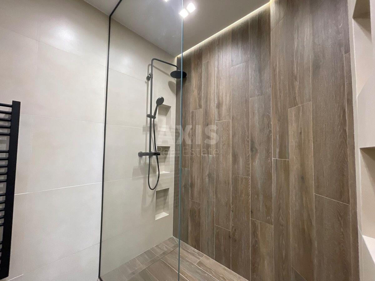 4k apartment vul. Chornovola V'jacheslava 25782513